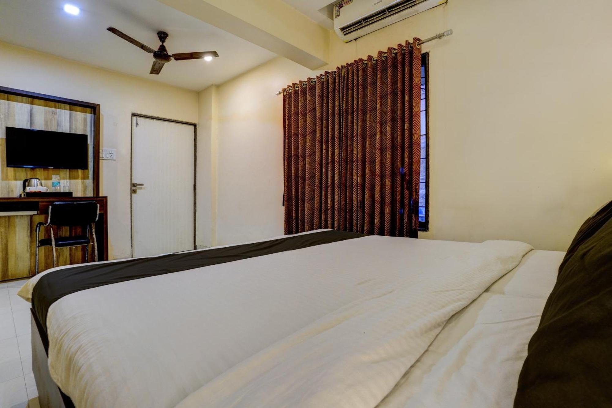 Hotel O Aishwarya Service Apartment Navi Mumbai Exterior photo
